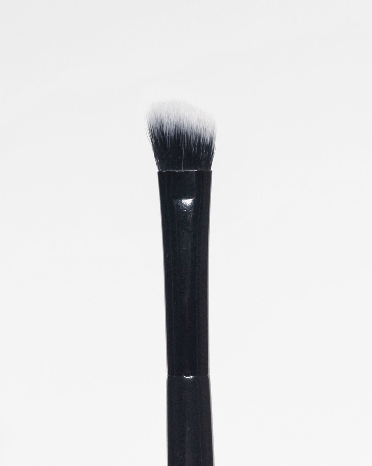 ANGLED SHADOW BRUSH