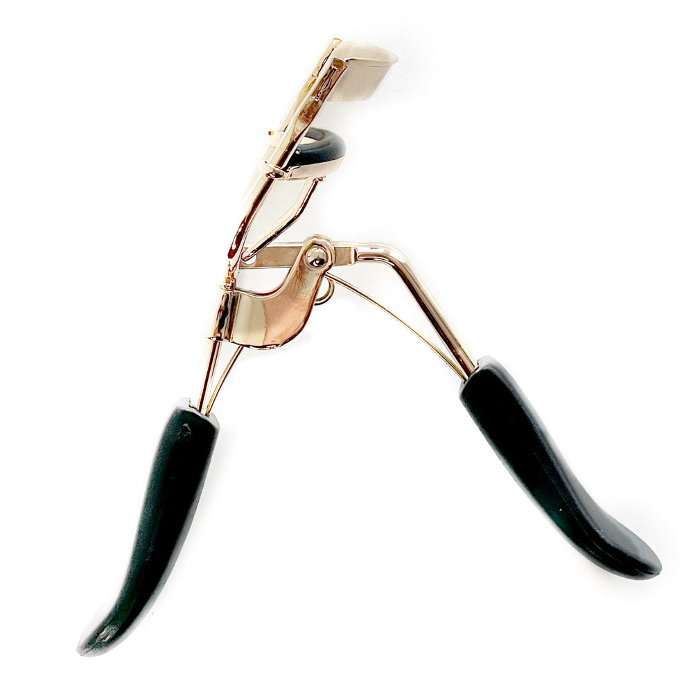 
                      
                        LASH CURLER
                      
                    